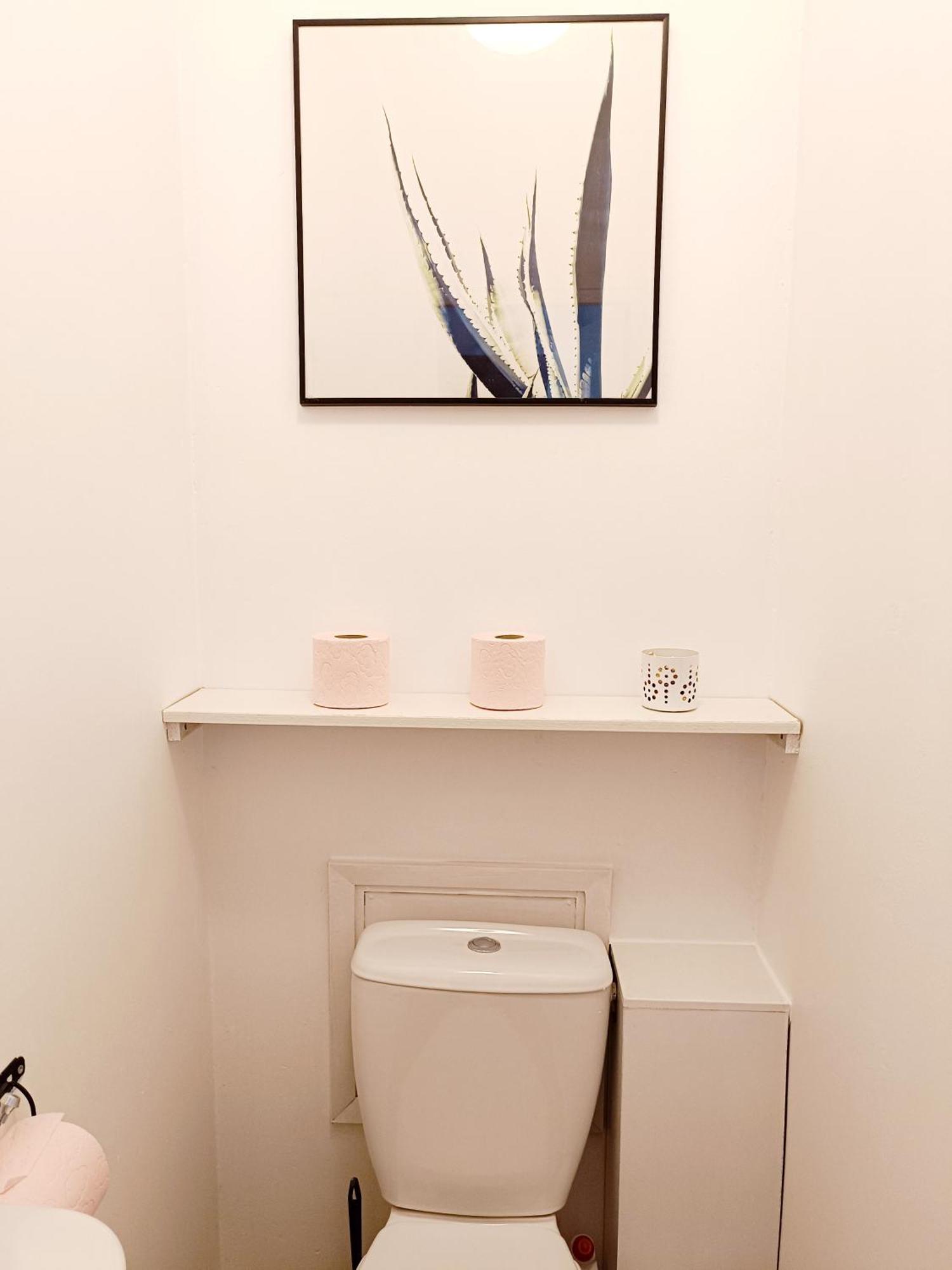 2 Pieces Climatise Avec Balcon Dans Le Vieil Antibes, Residence Avec Ascenseur 외부 사진