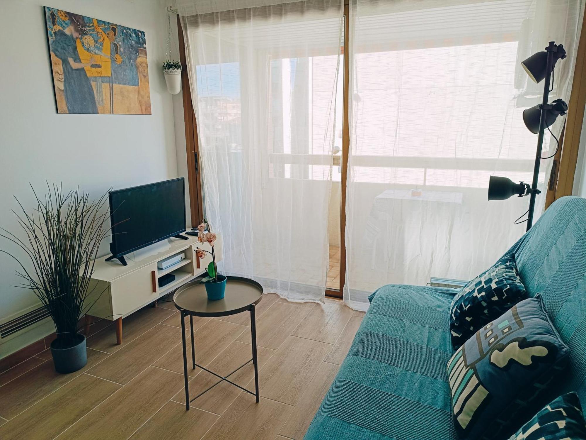 2 Pieces Climatise Avec Balcon Dans Le Vieil Antibes, Residence Avec Ascenseur 외부 사진