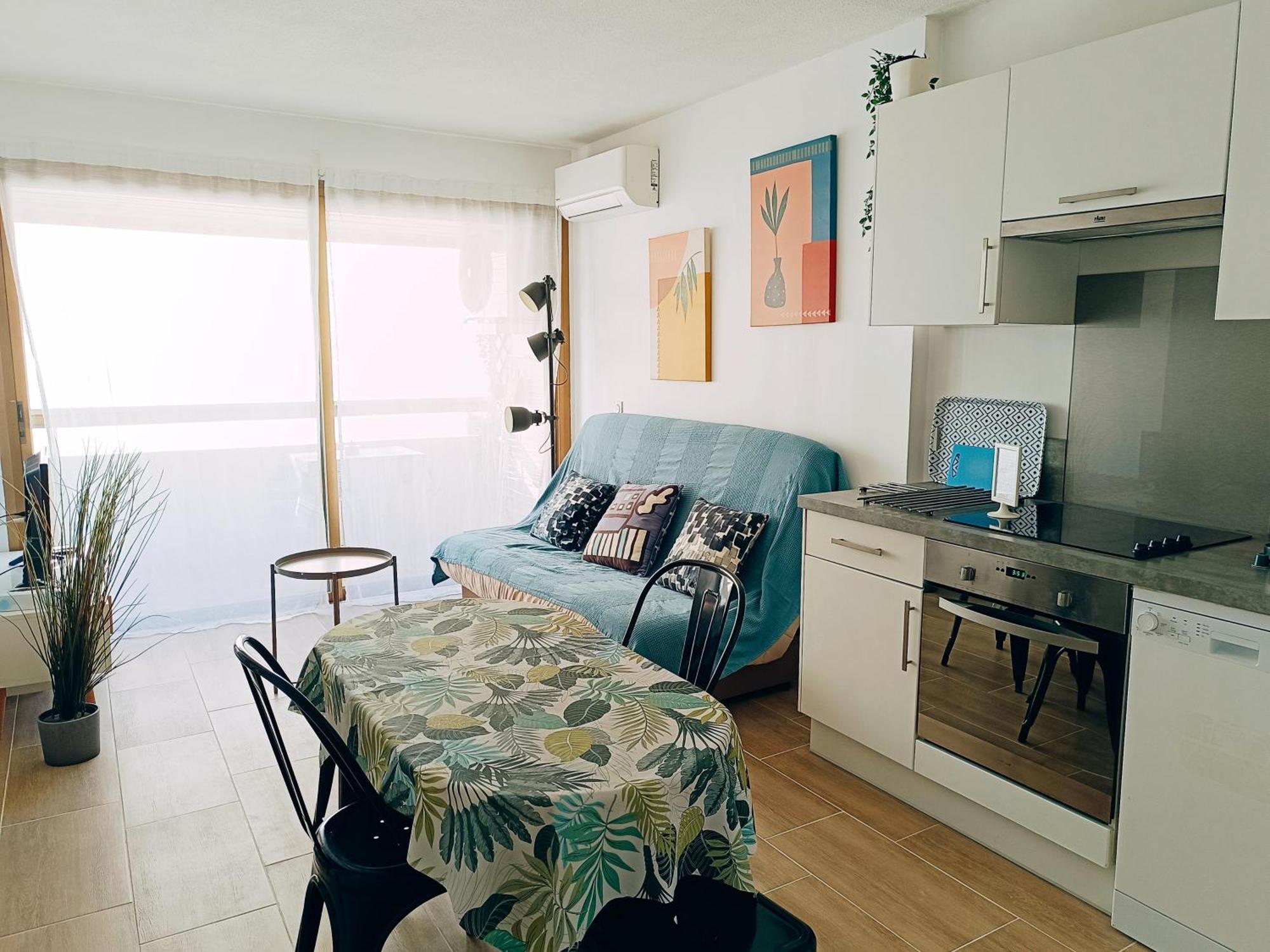 2 Pieces Climatise Avec Balcon Dans Le Vieil Antibes, Residence Avec Ascenseur 외부 사진